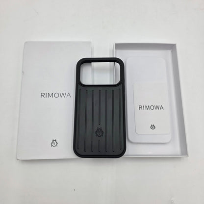 New RIMOWA Black MagSafe iPhone 17 Pro Case 95190001